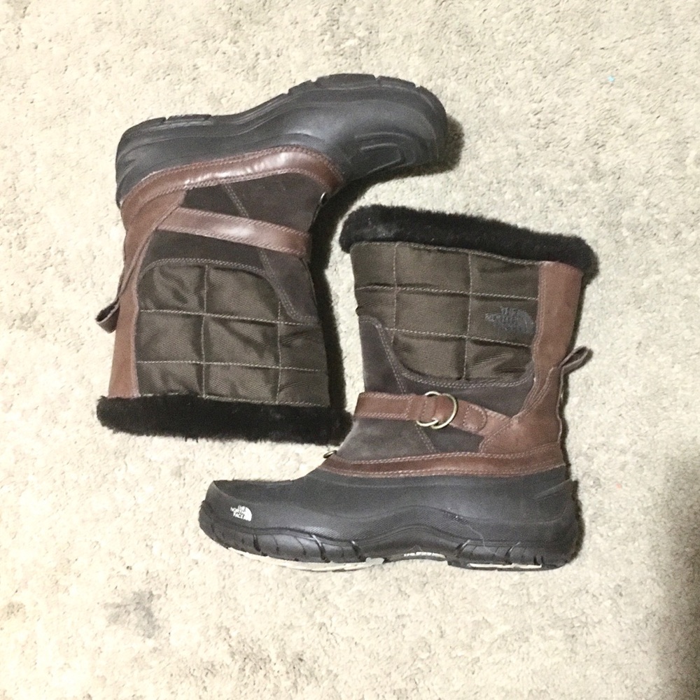 NorthFace waterproof pull on winter boot